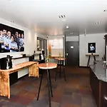 Mercure Center Hotel 4*