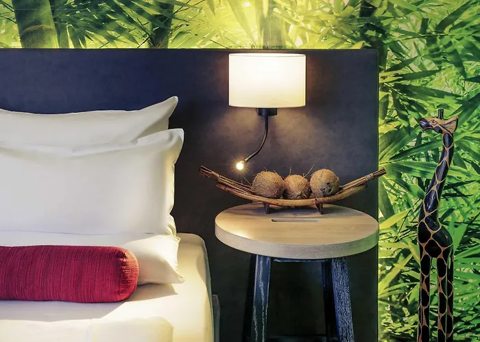 Mercure Center 4*