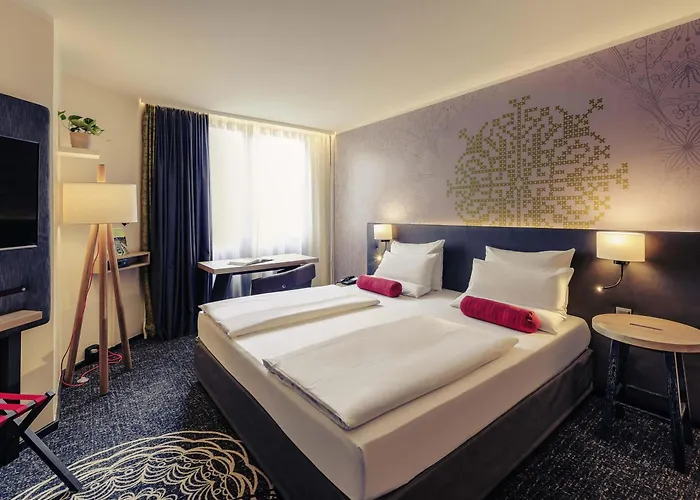Mercure Center