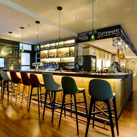 Отель Mercure Center