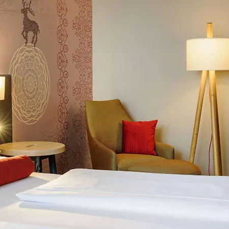 Mercure Center 4*
