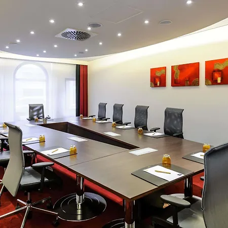 Mercure Center