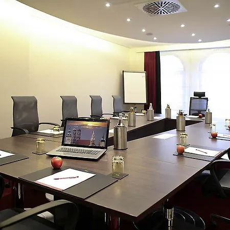 Mercure Center Hotel