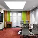 Mercure Center 4*
