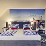 Mercure Center 4*