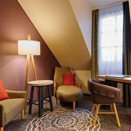 Mercure Center 4*